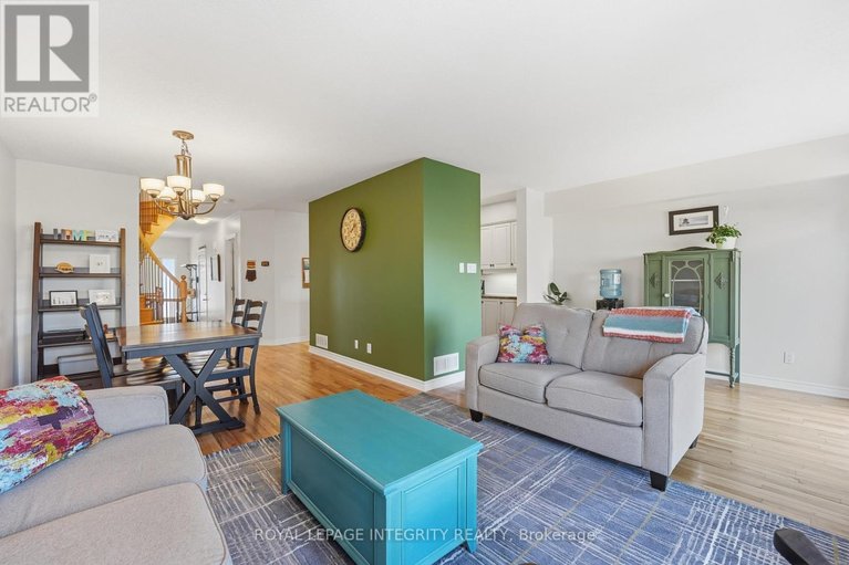 29672096/1036-marconi-avenue/morgans-grantsouth-march/ottawa/ontario/K2W0C8_15