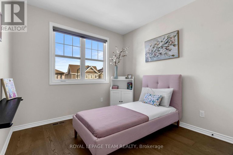 28395434/906-nokomis-place/half-moon-bay/ottawa/ontario/K2J6T2_23