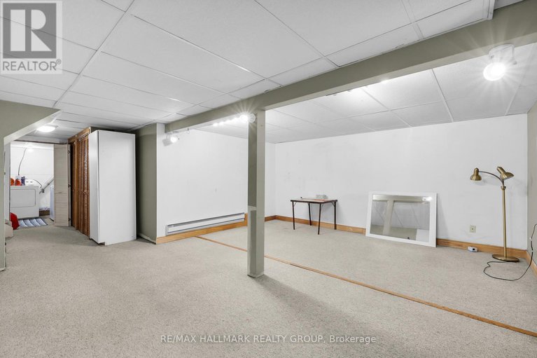 29126204/10-black-forest-lane/arbeatha-park/ottawa/ontario/K2H5C8_36