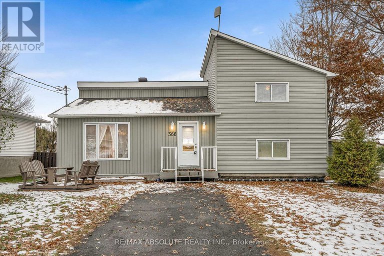 29140440/366-charron-street/town-of-rockland/clarence-rockland/ontario/K4K1B2_1