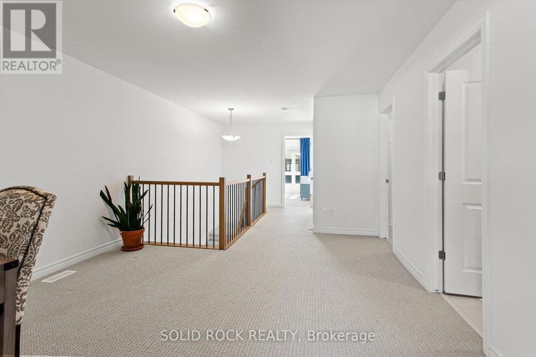 29673004/949-omagaki-way/blossom-parkkemp-parkfindlay-creek/ottawa/ontario/K1X0J3_21