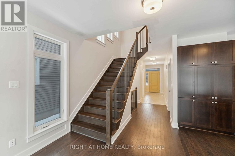 29248505/632-moonflower-crescent-w/blossom-parkkemp-parkfindlay-creek/ottawa/ontario/K1T0X8_12