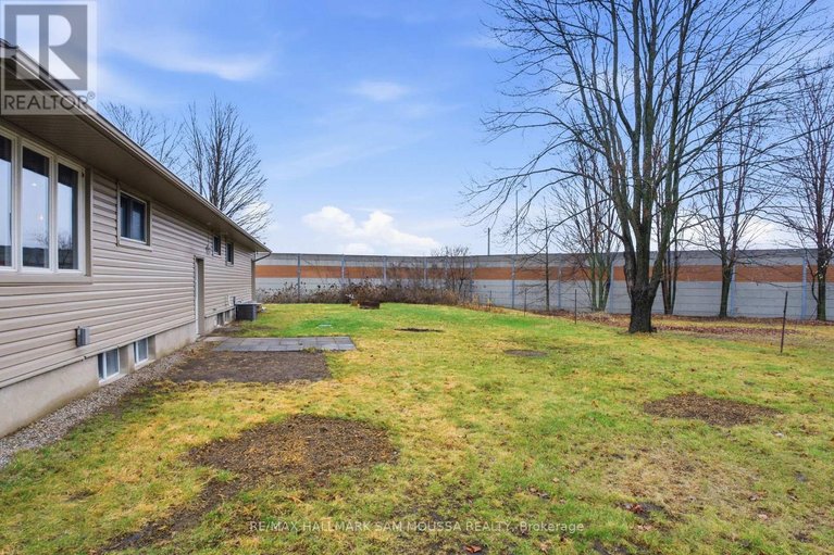 29634183/267-keatley-road/kinburn/ottawa/ontario/K7S3G7_25