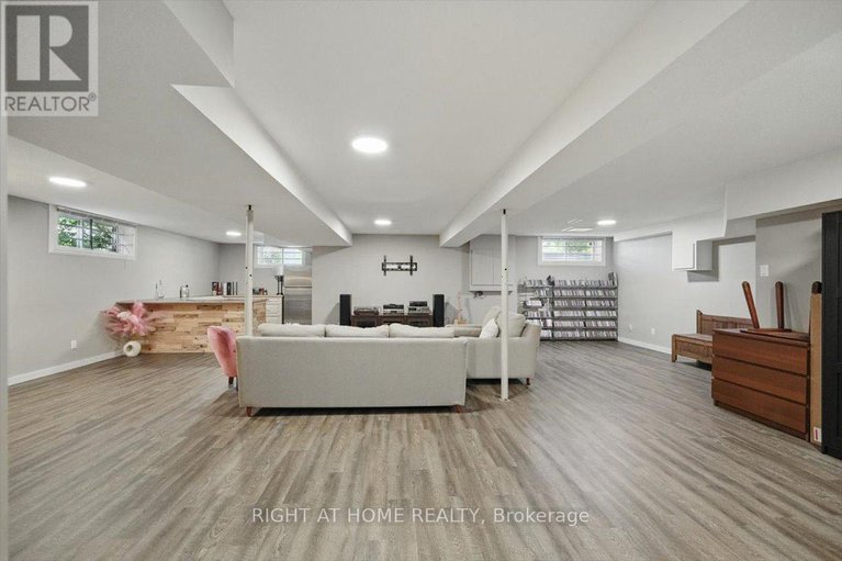 28420943/114-david-kennedy-drive/dunrobin-shores/ottawa/ontario/K0A1T0_27