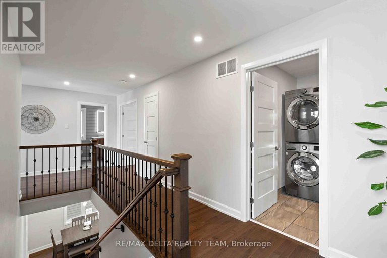 29289010/58-hackamore-crescent/goulbourn-twp-from-franktown-rdsouth-to-rideau/ottawa/ontario/K0A2Z0_19