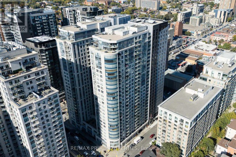 28956102/1306-195-besserer-street/sandy-hill/ottawa/ontario/K1N0B6_48
