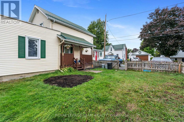 28854201/46-joseph-street/chesterville/north-dundas/ontario/K0C1H0_33