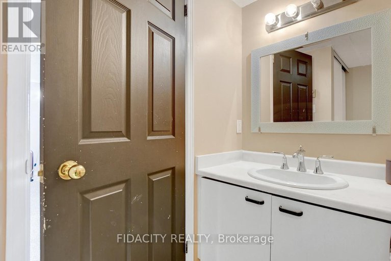 29149470/309-1490-heron-road/heron-gate/ottawa/ontario/K1V6A5_15