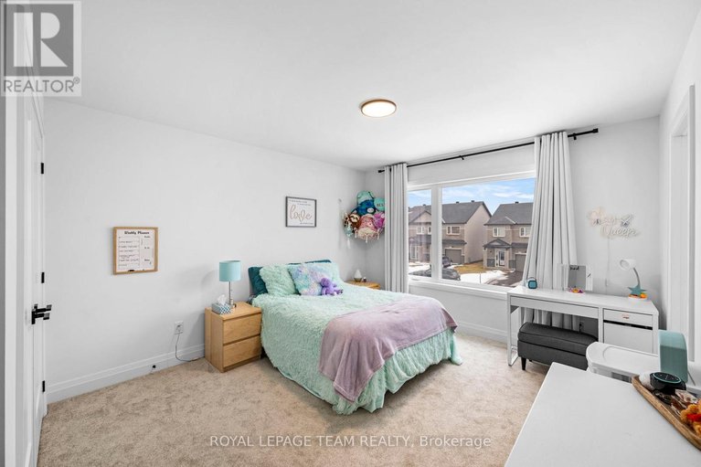 29484590/437-fleet-canuck-private/huntley-ward-south-east/ottawa/ontario/K0A1L0_31