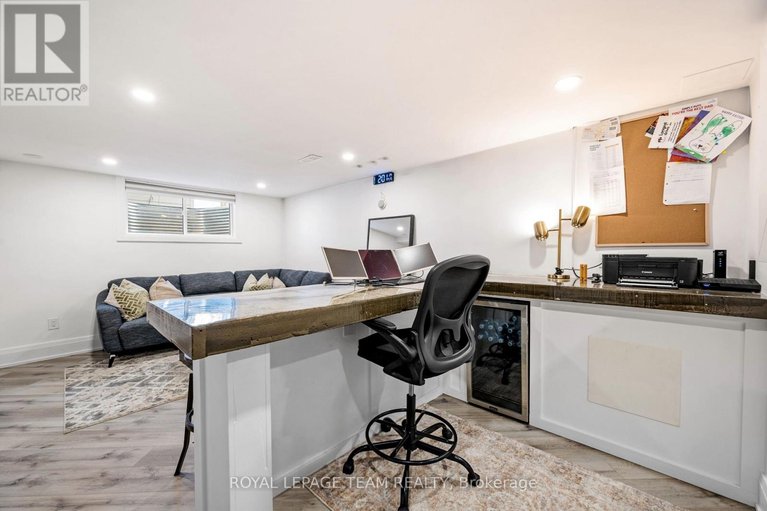 29651251/185-lacroix-avenue/bilberry-creekqueenswood-heights/ottawa/ontario/K1E1K2_44