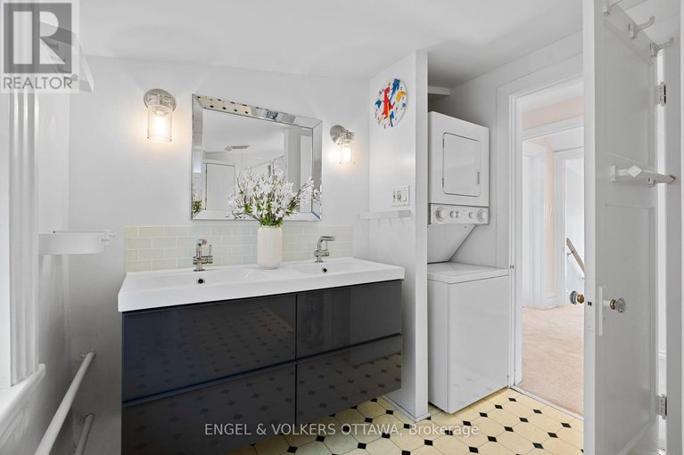 28607993/30-belmont-avenue/old-ottawa-southrideau-gardens/ottawa/ontario/K1S0V1_28