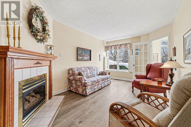 29608042/214-windhurst-drive/barrhaven-east/ottawa/ontario/K2G6H9_6