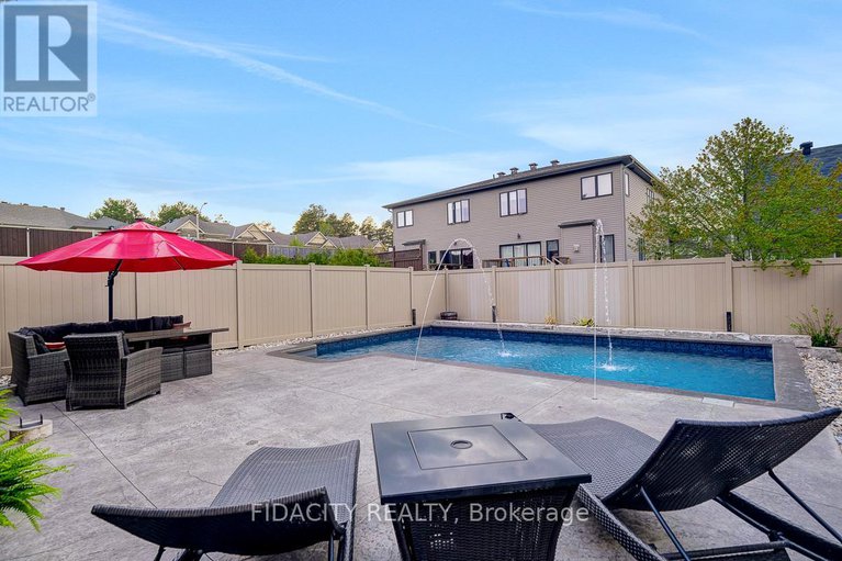 29244731/547-parade-drive/stittsville-south/ottawa/ontario/K2S0X8_28