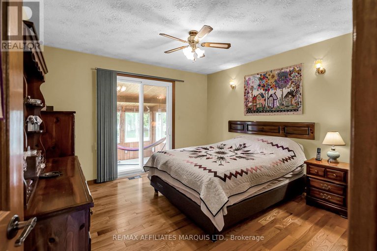 28494873/18227-oak-drive/south-glengarry-charlottenburgh-twp/south-glengarry/ontario/K0C2J0_21