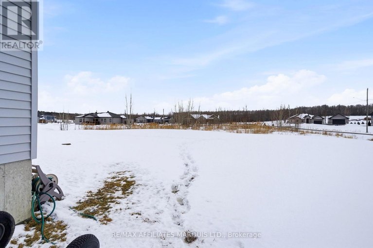 29568097/6836-james-crescent/south-glengarry-charlottenburgh-twp/south-glengarry/ontario/K0C2E0_44