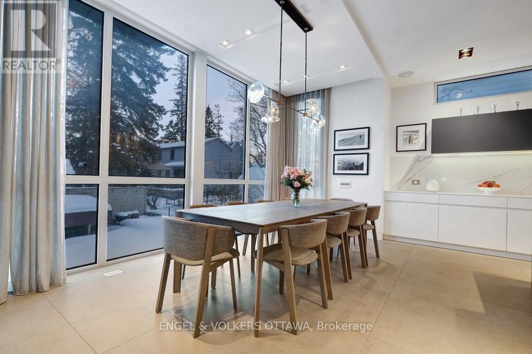 29341028/608-byron-avenue/mckellarhighland/ottawa/ontario/K2A0E5_17