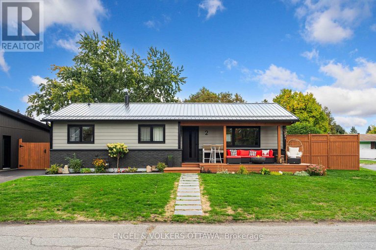 28912117/2-davies-court/glencairnhazeldean/ottawa/ontario/K2L1L6_3
