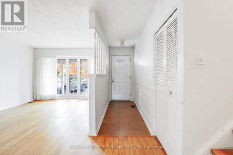 29321647/2337-samuel-drive/elmvale-acresurbandale/ottawa/ontario/K1G3C3_6