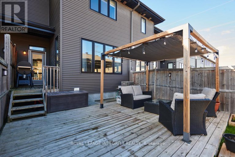 29074496/515-rouncey-road/emerald-meadowstrailwest/ottawa/ontario/K2S1B6_26