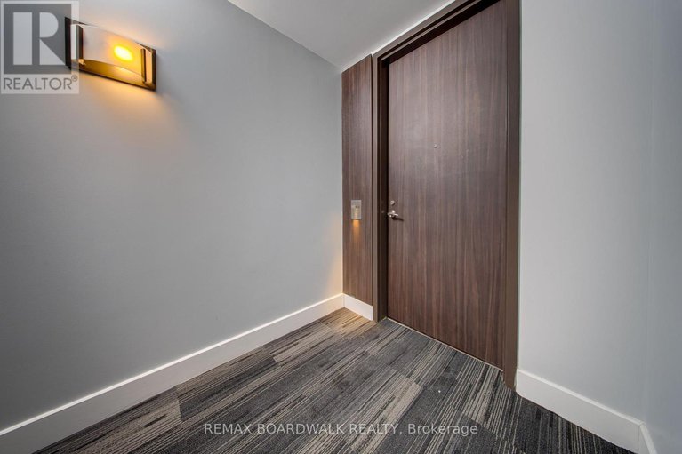 29339119/803-300-lisgar-street/ottawa-centre/ottawa/ontario/K2P0E2_3