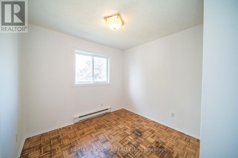 28835290/294-therese-avenue/town-of-rockland/clarence-rockland/ontario/K4K1G9_20