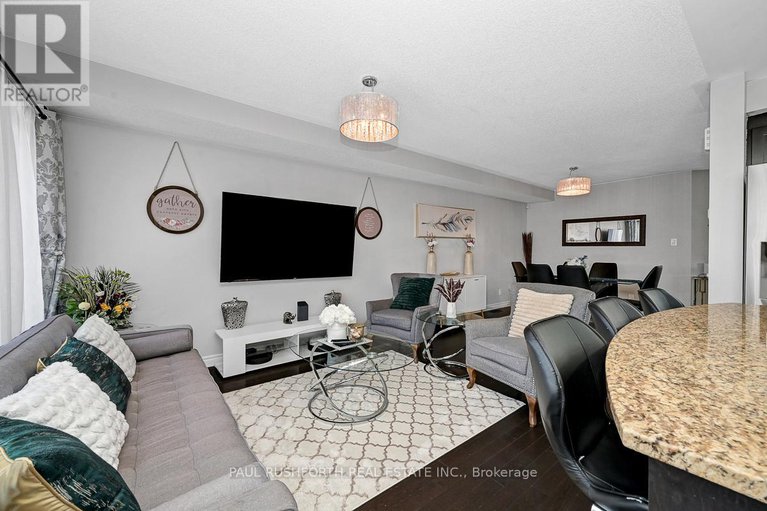 29396767/560-du-pin-rouge-way/mer-bleuebradley-estatesanderson-park/ottawa/ontario/K1W0C4_11