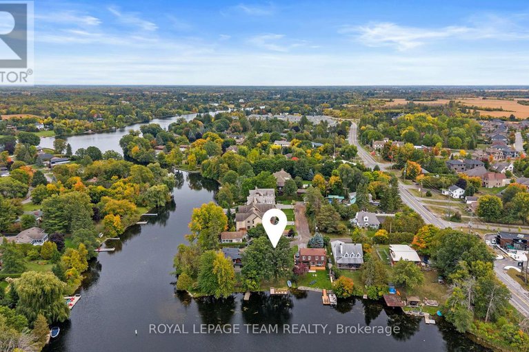 28908182/1119-firefly-lane/manotick-south-to-roger-stevens/ottawa/ontario/K4M0T6_44