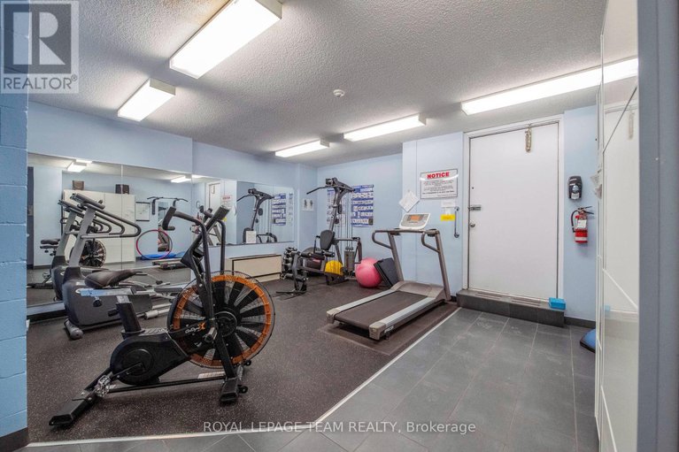 28499286/804-40-arthur-street/west-centre-town/ottawa/ontario/K1R7T5_37
