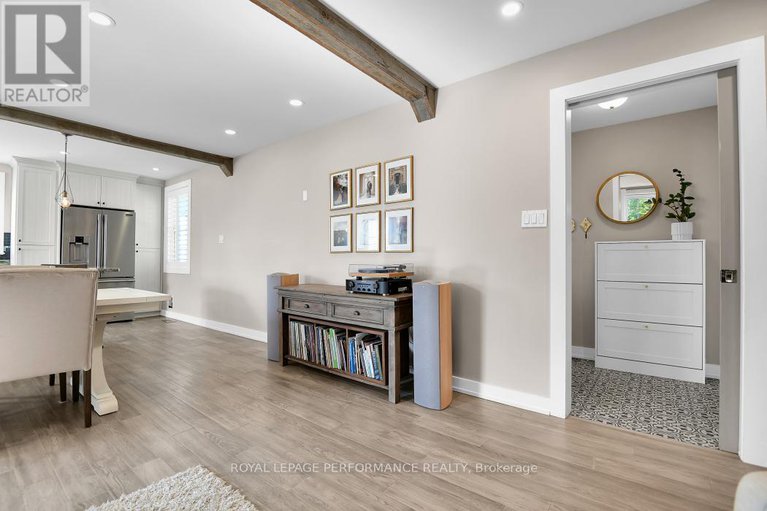 29118875/5583-manotick-main-street/manotick-village-manotick-estates/ottawa/ontario/K4M1A9_6