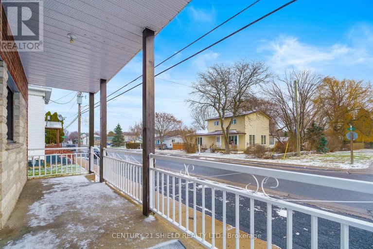 29158805/21927-main-street/north-glengarry-lochiel-twp/north-glengarry/ontario/K0B1H0_11