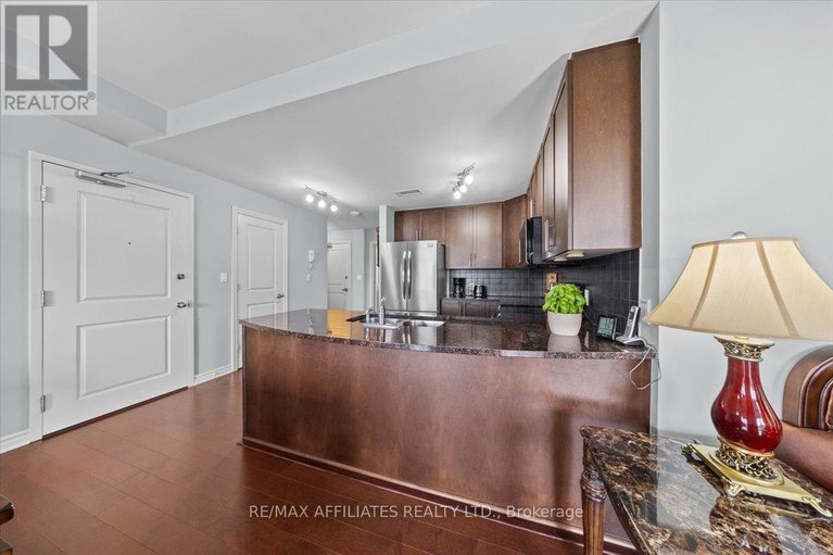28366144/3-30-prestige-circle/chatelaine-village/ottawa/ontario/K4A0W9_7
