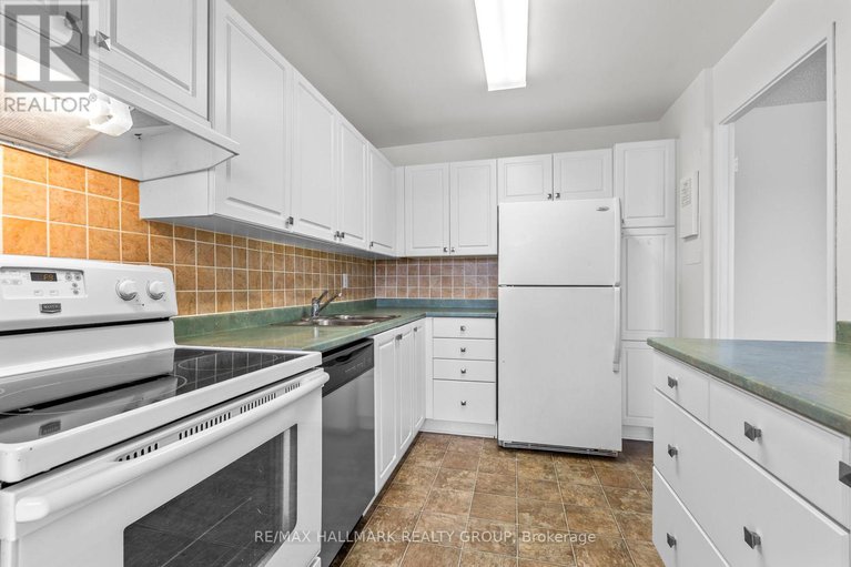 29113466/805-265-poulin-avenue/britannia/ottawa/ontario/K2B7Y8_9