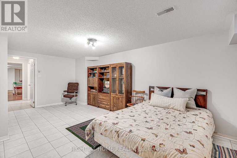 28280070/1179-whiterock-street/carson-grove/ottawa/ontario/K1J1B2_33