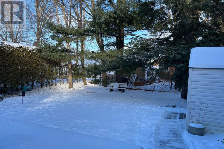 29213611/841-dundee-avenue/queensway-terrace-north/ottawa/ontario/K2B5S8_33