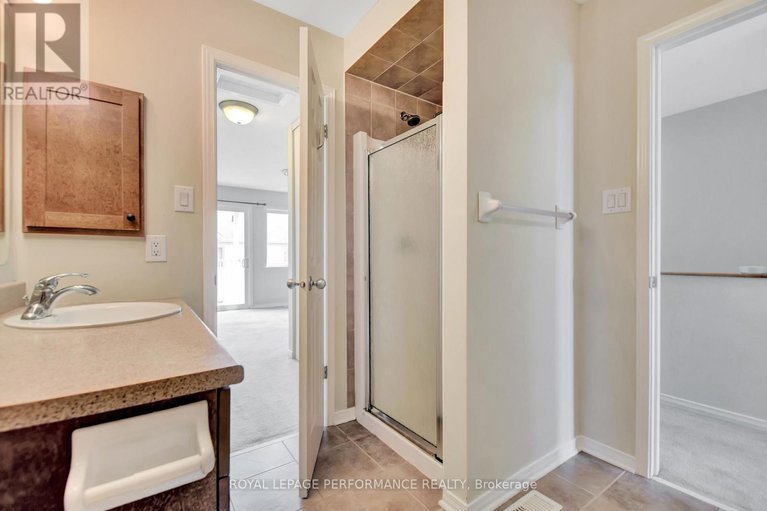 29322609/125-windswept-private/riverside-southgloucester-glen/ottawa/ontario/K1V0Z4_29