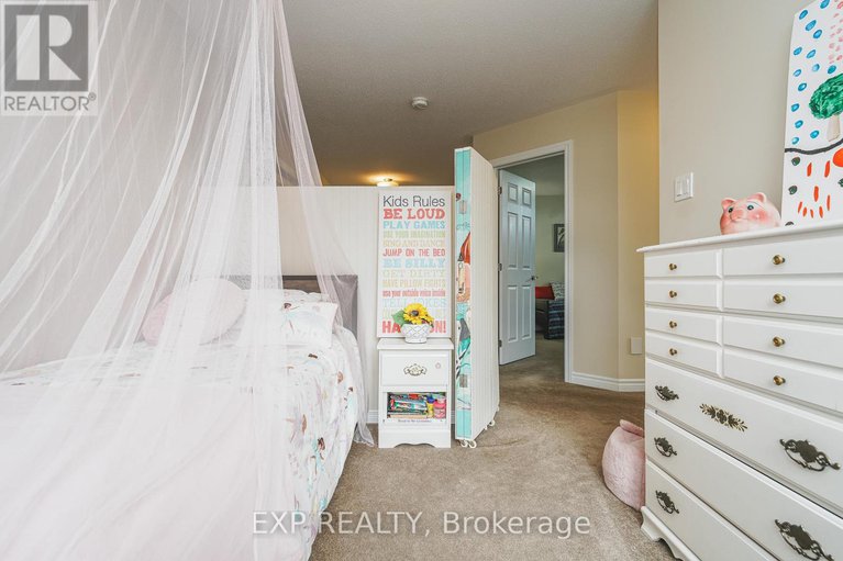 28989822/400-brigatine-avenue/stittsville-north/ottawa/ontario/K2S0P7_20