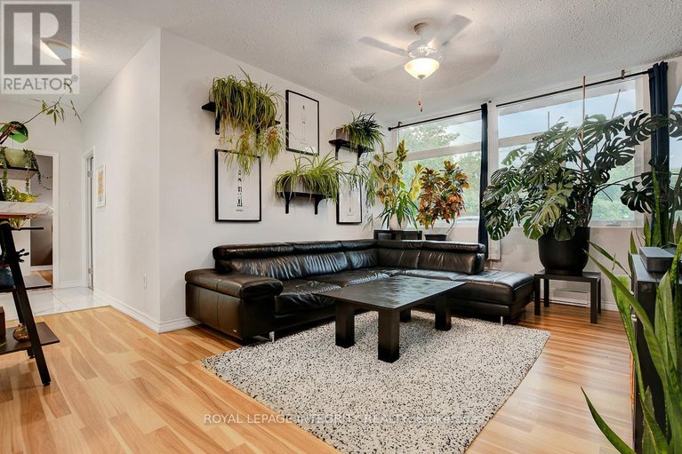 29118050/107-2019-bank-street-s/ellwood/ottawa/ontario/K1V0N1_9