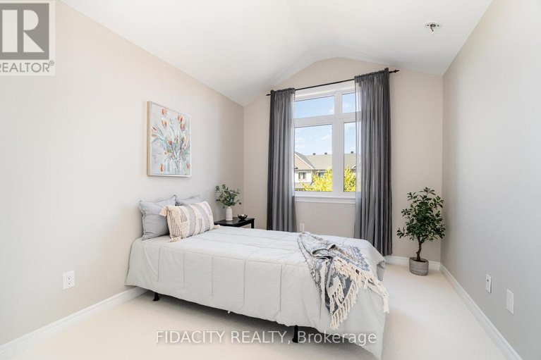 28939725/508-bulat-court/stittsville-north/ottawa/ontario/K2S0X6_21