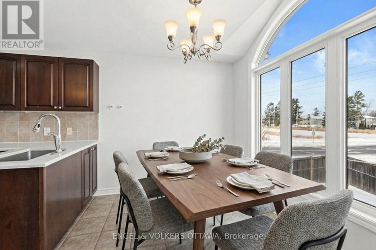 29221825/238-forestbrook-street/morgans-grantsouth-march/ottawa/ontario/K2K0B4_12