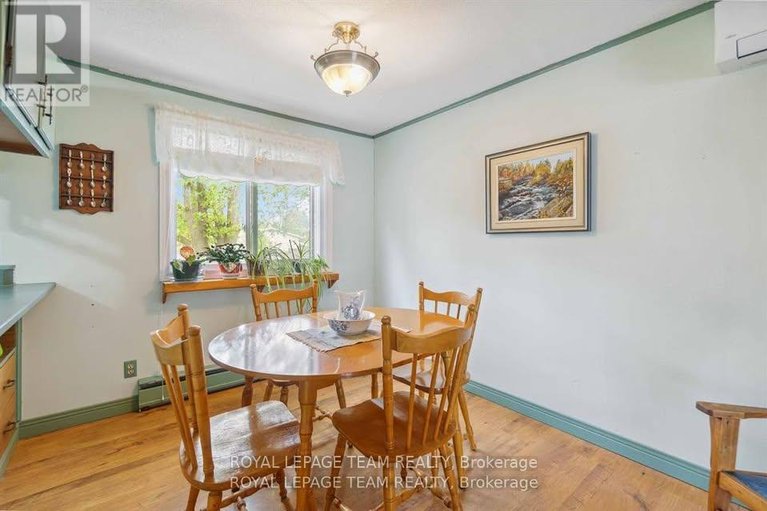28708090/307-dodson-street/kemptville/north-grenville/ontario/K0G1J0_8