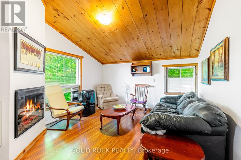 29314911/261-lacourse-lane/lanark-highlands-darling-twp/lanark-highlands/ontario/K0A3L0_31