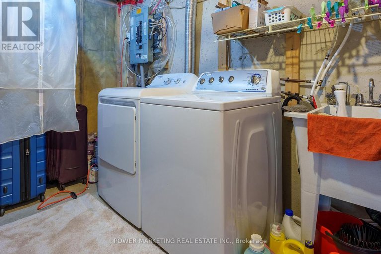 29640319/1096-ballantyne-drive/fallingbrookgardenway-south/ottawa/ontario/K4A4C6_26