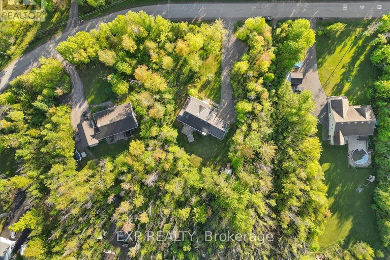 28383219/129-lady-slipper-way/huntley-ward-south-west/ottawa/ontario/K0A1L0_37