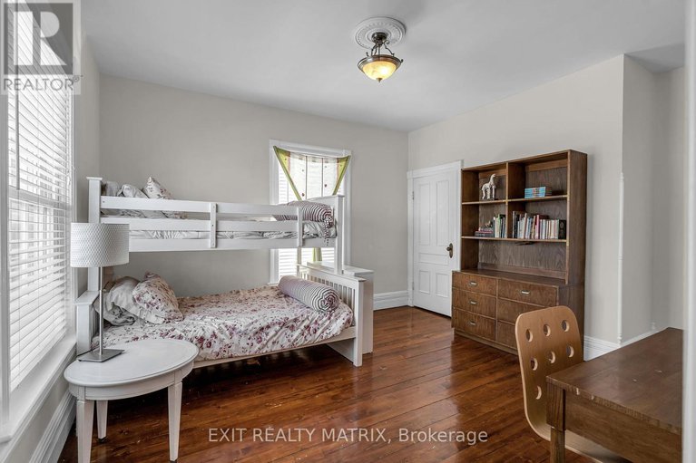 27898054/94-king-street/chesterville/north-dundas/ontario/K0C1H0_26