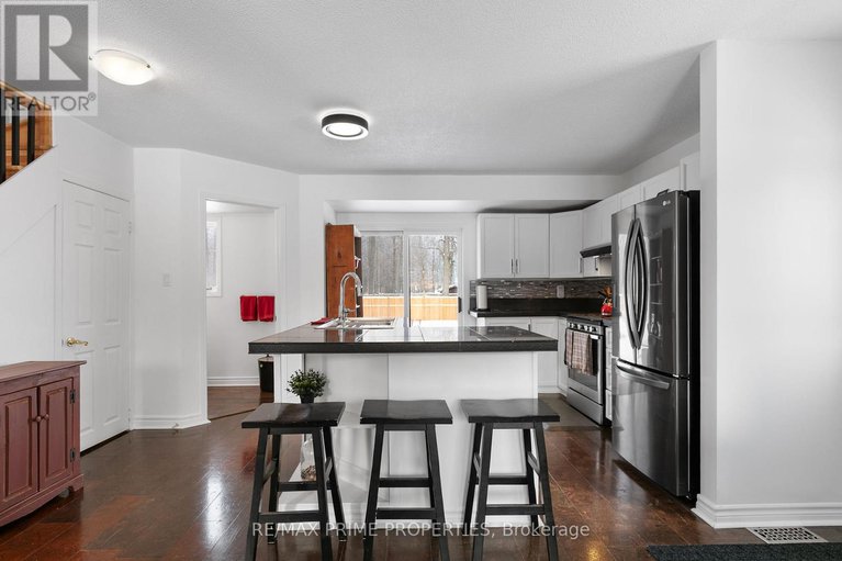 29427452/13475-crump-road/north-dundas-winchester-twp/north-dundas/ontario/K0C1H0_12