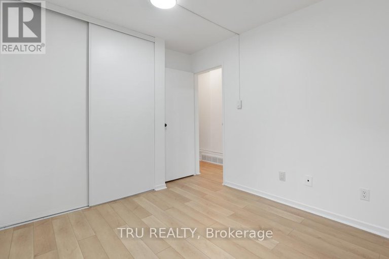 28561491/60-98-mcclintock-way-way/katimavik/ottawa/ontario/K2L2A4_23