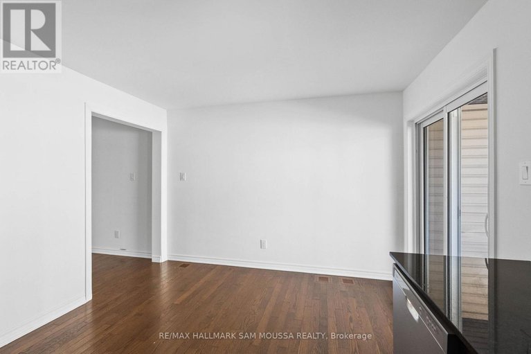 28786085/257-cayman-road/stittsville-north/ottawa/ontario/K2S0N7_18