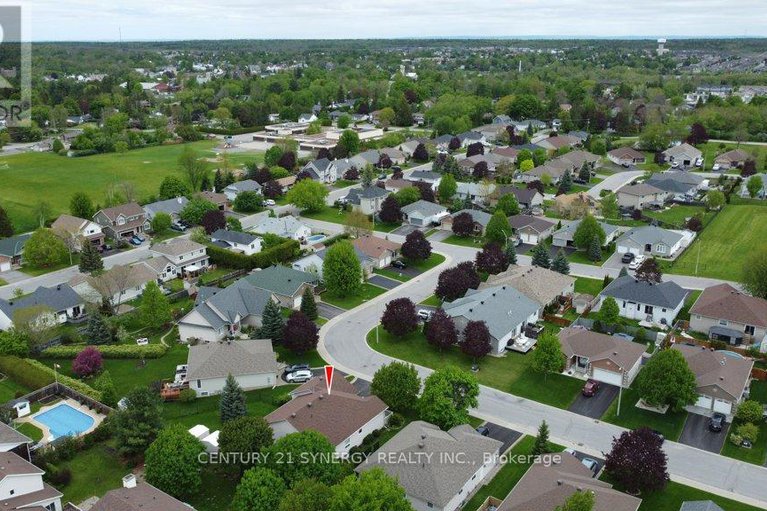 28142174/145-vaughan-street/almonte/mississippi-mills/ontario/K0A1A0_44