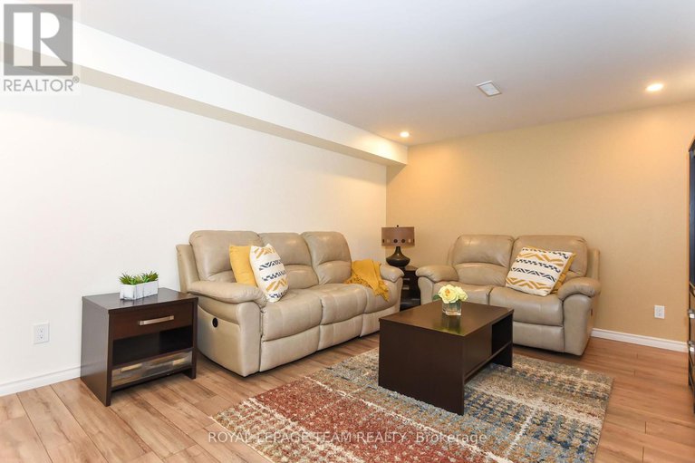 28510374/3519-woodroffe-avenue/strandherd/ottawa/ontario/K2G7A7_42