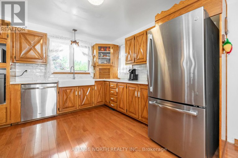 28689915/2310-russland-road/russell-twp/russell/ontario/K0A3H0_14